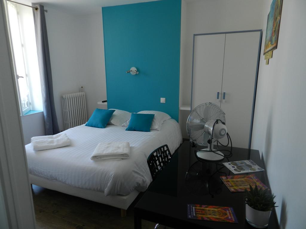 Le C Gourmand Otel Sées Dış mekan fotoğraf